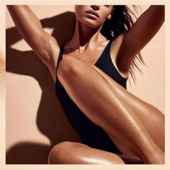 Tom Ford Soleil Face and Body Illuminizer 03 Bronze - Picture 4 of 12